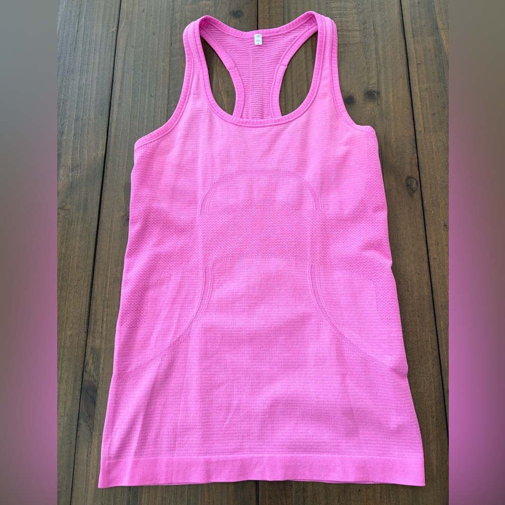 Lululemon Swiftly tank - size 4